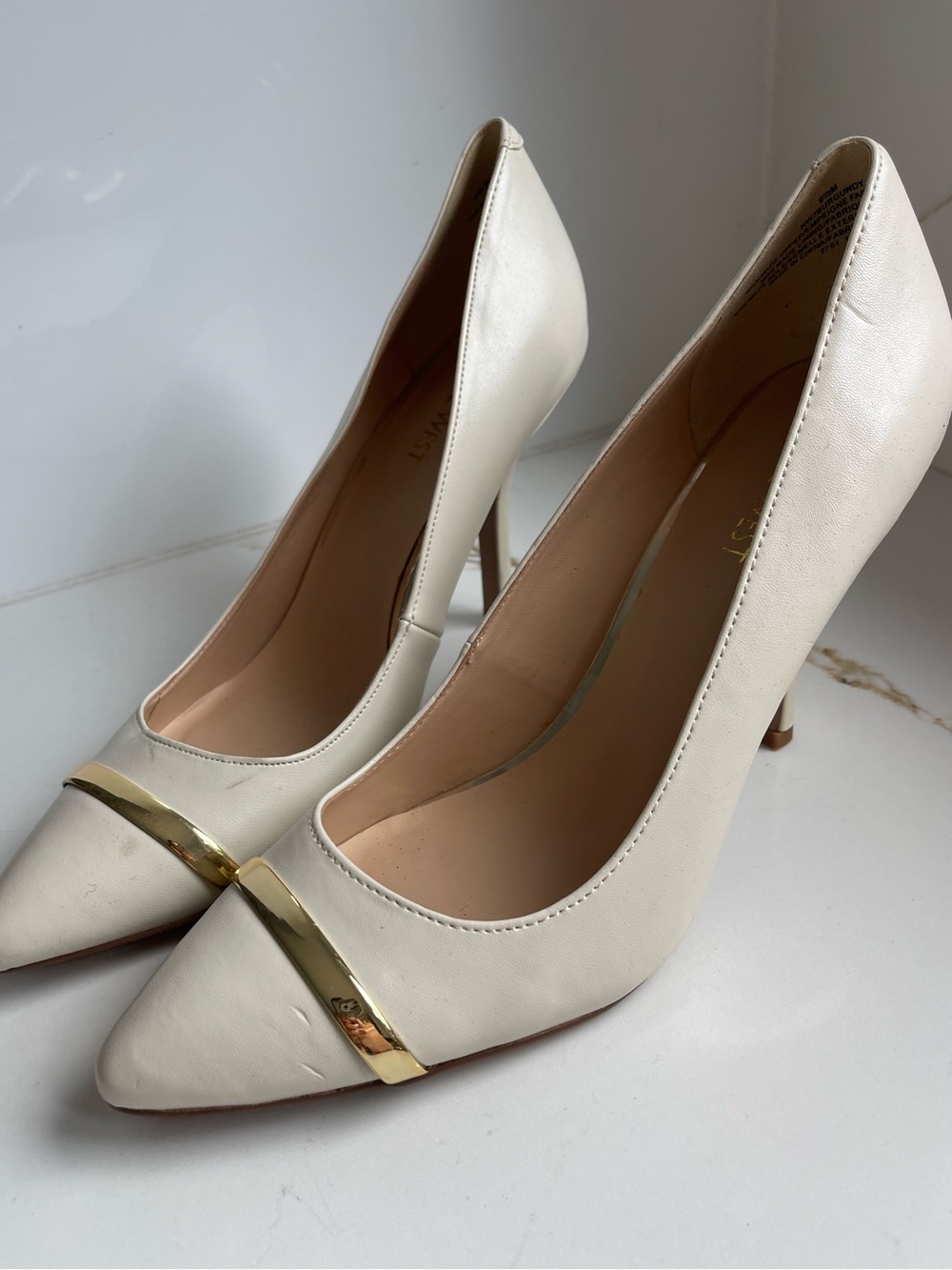Nine West Ivory Heel pumps 9.5